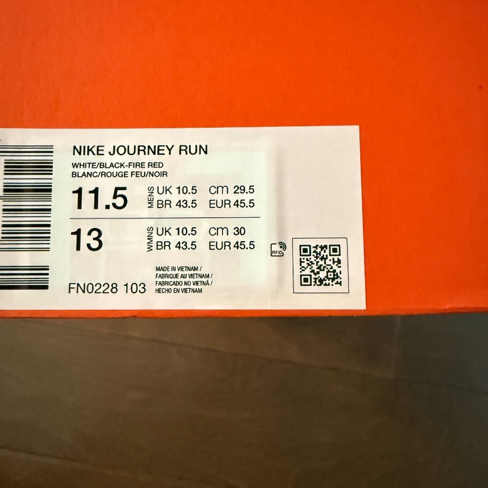 Men’s Athletic shoes